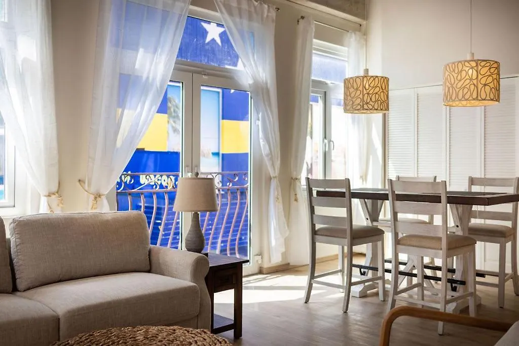 Downtown Dreamstay, Classic 2Br Suites Willemstad Apartment