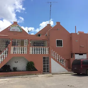Nouvelle Orange Bed and breakfast